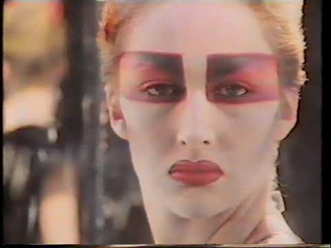 A Flock Of Seaguls   1983 01   Interview & videos @ The Other Side Of The Tracks edit