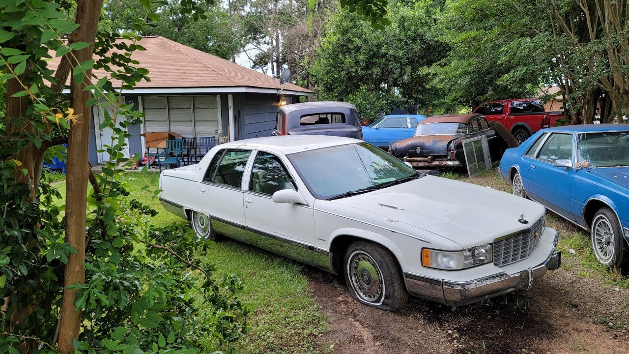 1995 Cadillac Fleetwood Brougham - Sickening Slick Top