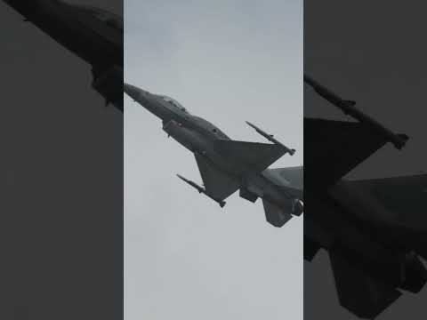 The F-16 Fighting Falcon. ✈️🌍   #lockheedmartin #F16 #RIAT25