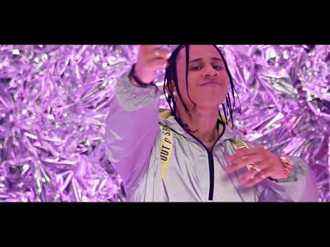 El Futuro Fuera De Orbita - Tussy (Video Oficial)