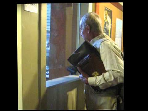 Roberto Pirillo tenta provar que não está morto !!!!!!!!!!!!!!!!!!!!!!!!!!!!!!!!!!