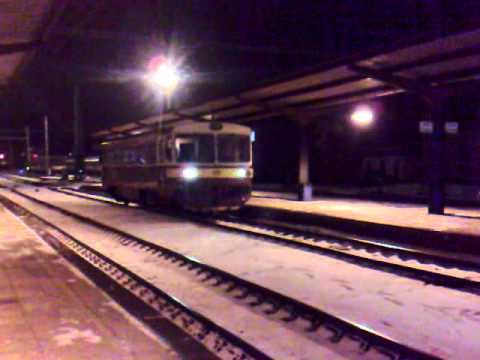 připojování ČD 810 na osobní  vlak do ostrvavy