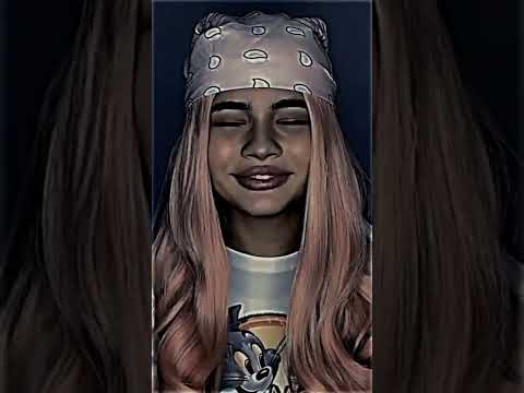 Аня Покров/Амина Тендерлибае/Юля Гаврилина/Валя Карнавал