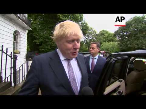 Boris Johnson tries to calm Brexit anxiety