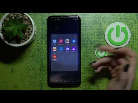 How to Create Home Screen Folders on LG Q70