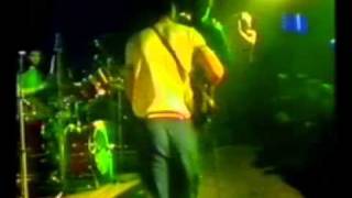 JAMES playing stutter at the Hacienda in 1982