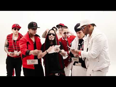 Daddy Yankee Ft. Ñengo Flow, Arcangel, Farruko - Llegamos A La Disco Version Corta (Video Official)