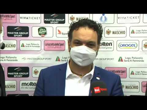 Gli  allenatori prima di   Conegliano   Novara da   Rai Sport