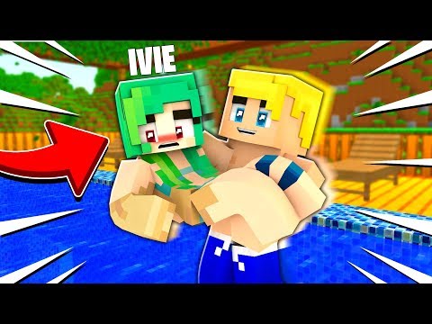BUTTO IVIE IN PISCINA!! - Famiglia su Minecraft #65