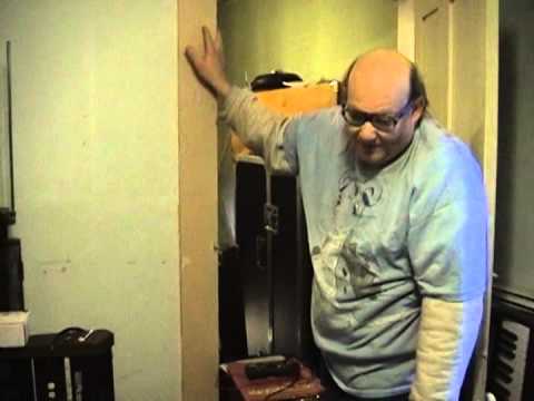 Brainwashed.com: The Eye - The New England Synthesizer Museum