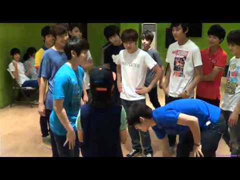 130706 SEVENTEEN TV Competition to eat with Seungchul + Jihoon's crazy high notes