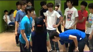 130706 SEVENTEEN TV Competition to eat with Seungchul + Jihoon's crazy high notes