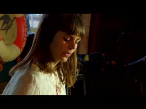 Sarah Wild @ Birdhouse