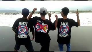 Download lagu ANTI AREMA! arema jancok mp3
