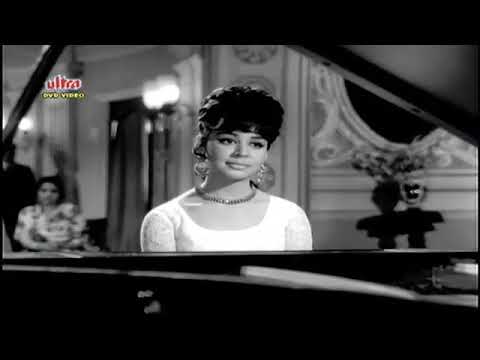 Jab jab bahar aayi aur phool musakraye     Taqdeer