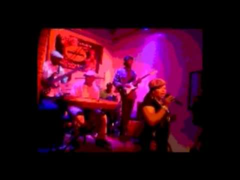VIF.mp4 Ajzon' Neo Poetry Soul Live Performance in Brooklyn