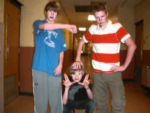 Putnam County JH - Illinois - Jellyfish Claymation made in Art Class