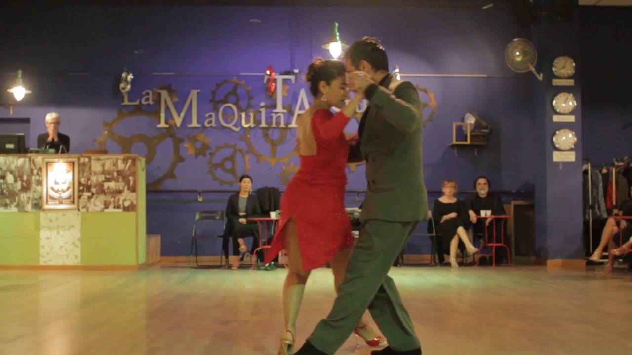 Video thumbnail for Corina Herrera y Pablo Alvarez en La Maquina Tanguera 4
