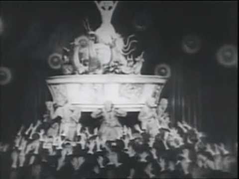 L'apoteosi della ragazza-robot