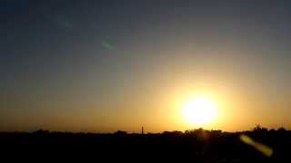 preview picture of video 'Sunrise TimeLaps at Halfaya in 30 sec'