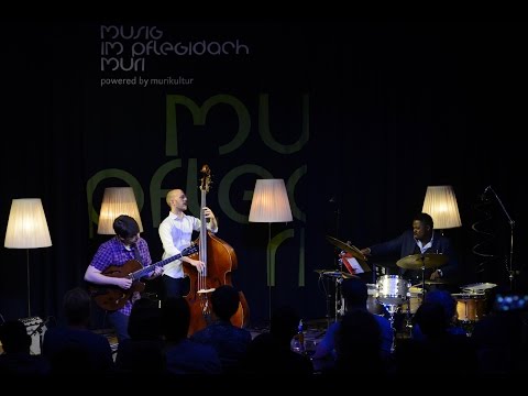 Lage Lund Trio feat. Matt Brewer & Justin Faulkner - "Haitian Ballad" @ musig im pflegidach, Muri