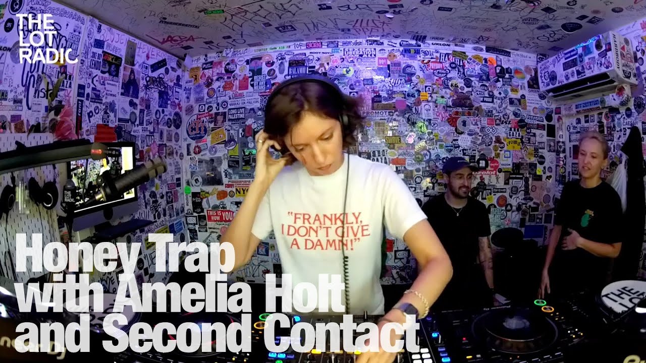Amelia Holt - TheLotRadio