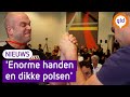 Schreeuwende mannen op NK Armworstelen