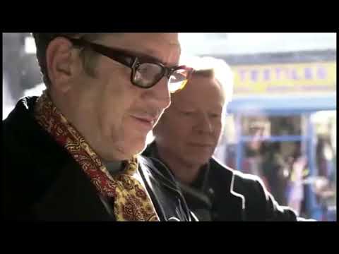 Steve Jones visits Pie and mash shop