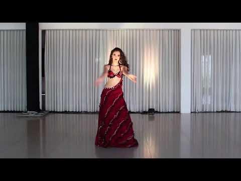 El Hob Koullu - Lara Vasconcelos - Dança Oriental: Um show egípcio no Brasil