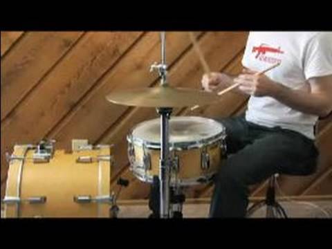 Eighth Note Drum Beat Variations : Tips on Playing Eighth Note Drum Variations