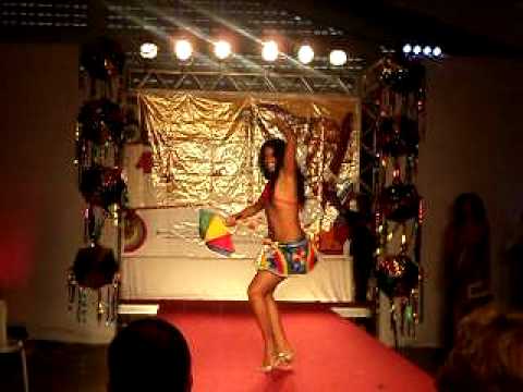 Eliminatoria do Concurso de Rainha 2011 -  Tauane