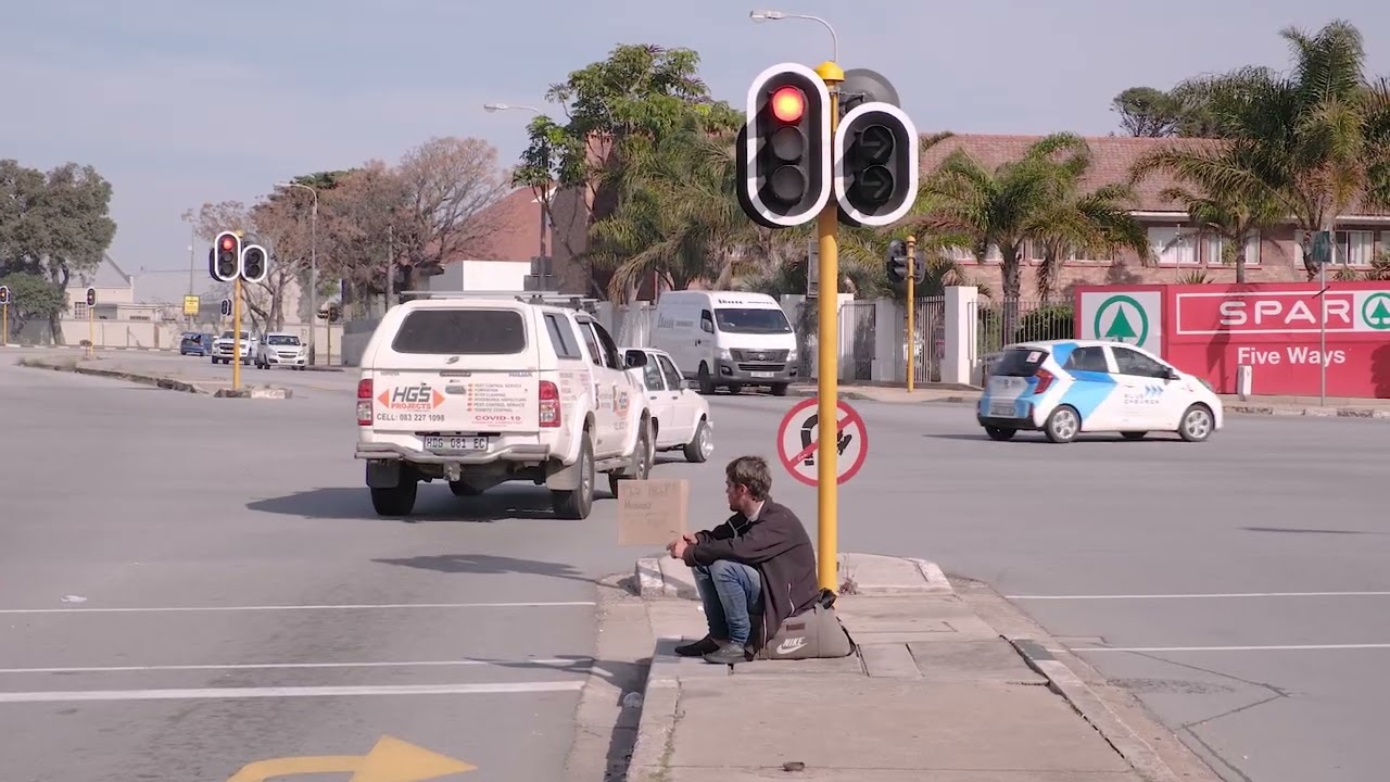 K53 Defensive Driving - right turns at traffic light controlled intersections.