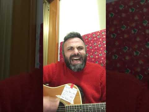 Brano_32 di NinoD’Angelo : SENZA GIACCA&CRAVATTA(chiedi:te la skitarro volentieri)#radiopaco_crisci