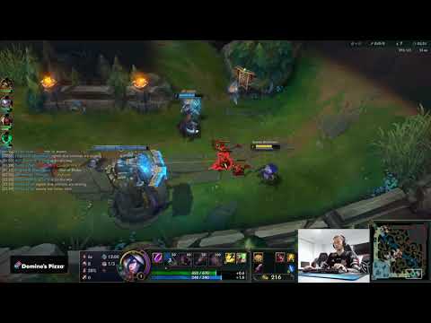 Rekkles explains how to lane after giving a leash