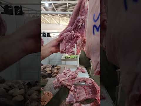 Carne de porco 🐷 em Capoeiras-PE
