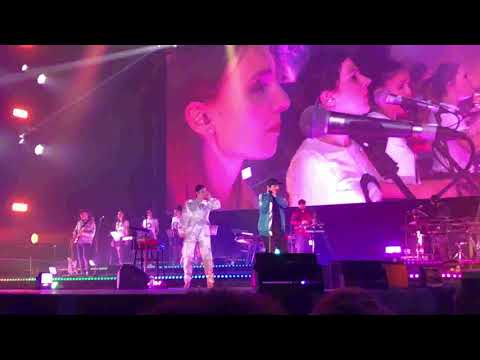 CALCUTTA & FRANCESCA MICHIELIN   Oroscopo live @ Padova Fiere 19/01/2019