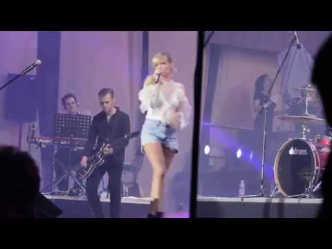 MR2 Szimfonik Live 4 0 Odett (We Are Rockstars -Rólunk szól)