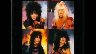Mötley Crüe - Knock 'Em Dead Kid