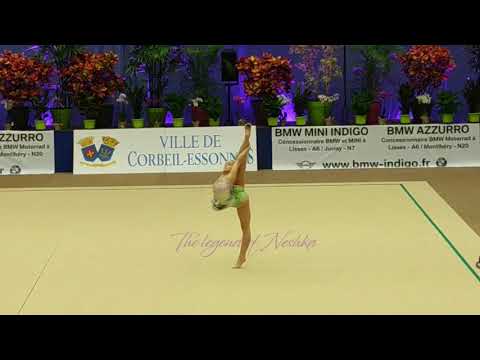 Mayté VAN KAMPEN (BEL) ball - 2019 Corbeil senior AA