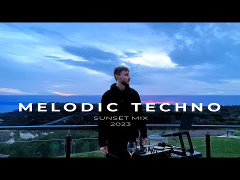 LÜRUM - Sunset Dj Mix [Melodic Techno & Trance 2023]