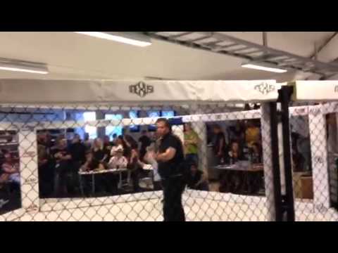 Manuel Inostroza guillotine Madness