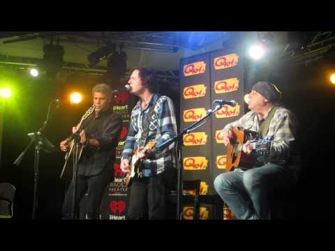 "While My Guitar Gently Weeps" - Little Steven Van Zandt & Mark Rivera (w/Marc Ribler), 2/22/15