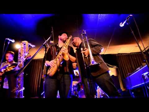 Otis Grove - "Goin' Places" - LIVE IN BOSTON