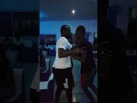 Papys 512 Au Concert Du Général Ceredier a Bouaké