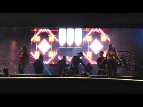 Day e Lara - Funk - Salto de pirapora