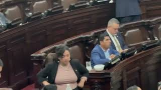 Jefes de bloque discuten enmiendas a la ley que declara a mareros como terroristas