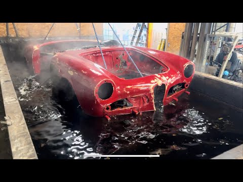 Chemical Dipping a 1961 Alfa Romeo Giulietta Spider