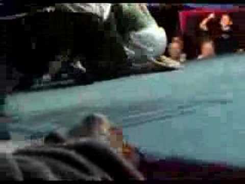 Giant Lee vs. Bobby Dias - The Finish