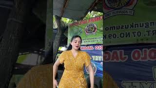 Download lagu bigo live hot goyangan tante ebot mp3 Download lagu bigo live hot goyangan tante ebot mp3