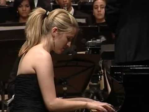 Gabriela Martinez, Gustavo Dudamel, Rachmaninoff piano concerto No 3 OSJSB 2007 2 of 5
